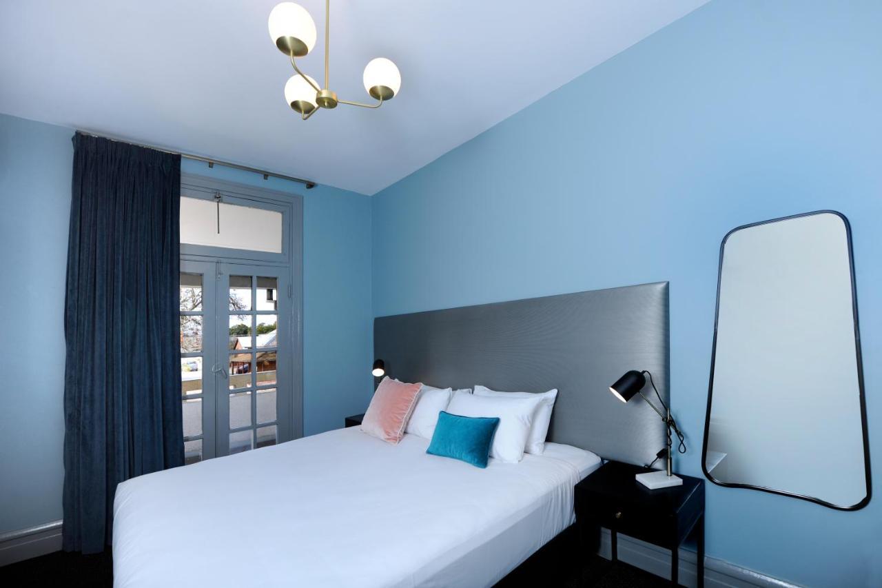 The Stirling Arms Hotel Perth Exteriér fotografie