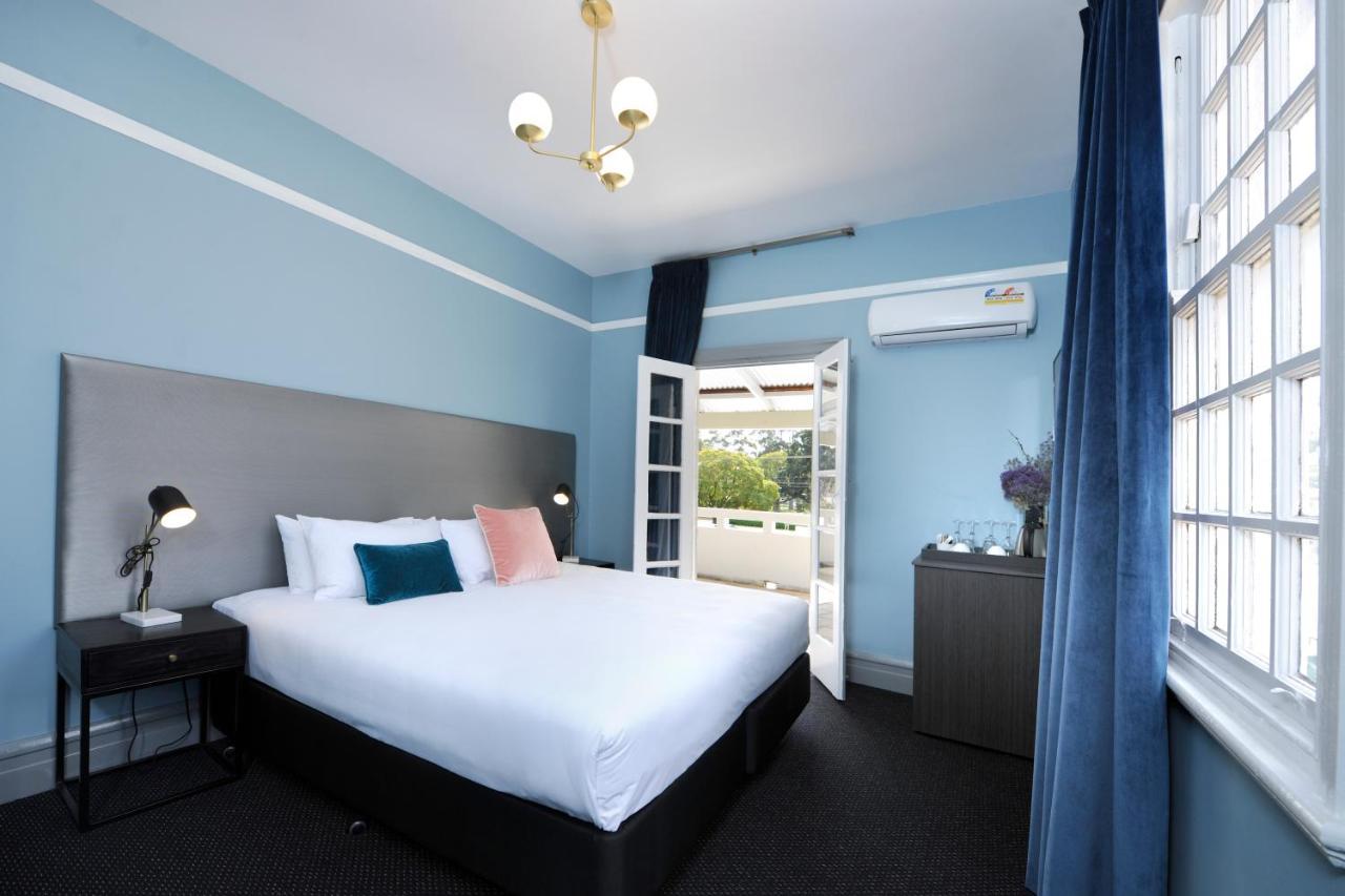 The Stirling Arms Hotel Perth Exteriér fotografie